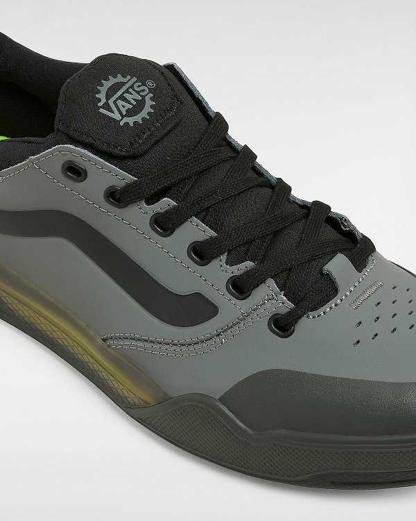 Tenis Vans BMX Peak Masculino Cinzentas | VN4582173